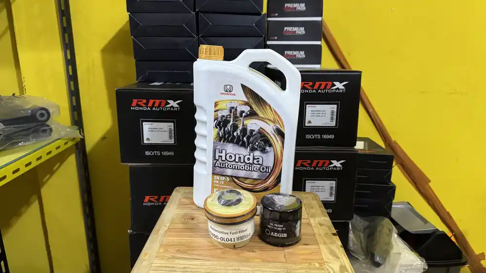 Honda Automobile Oil 6W-20